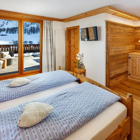 Walserhuus Sertig Hotel Sertig Döfli