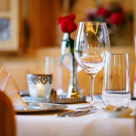 Hotel Walserhuus Sertig 3*