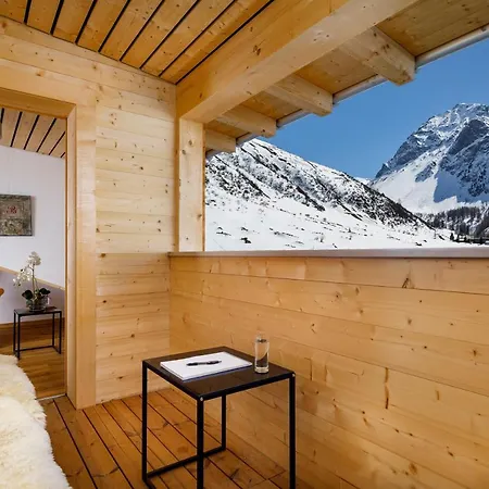 Walserhuus Sertig Hotel 3*