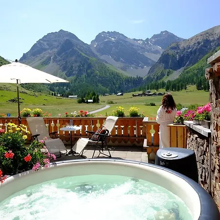 Hotel Walserhuus Sertig Sertig Döfli